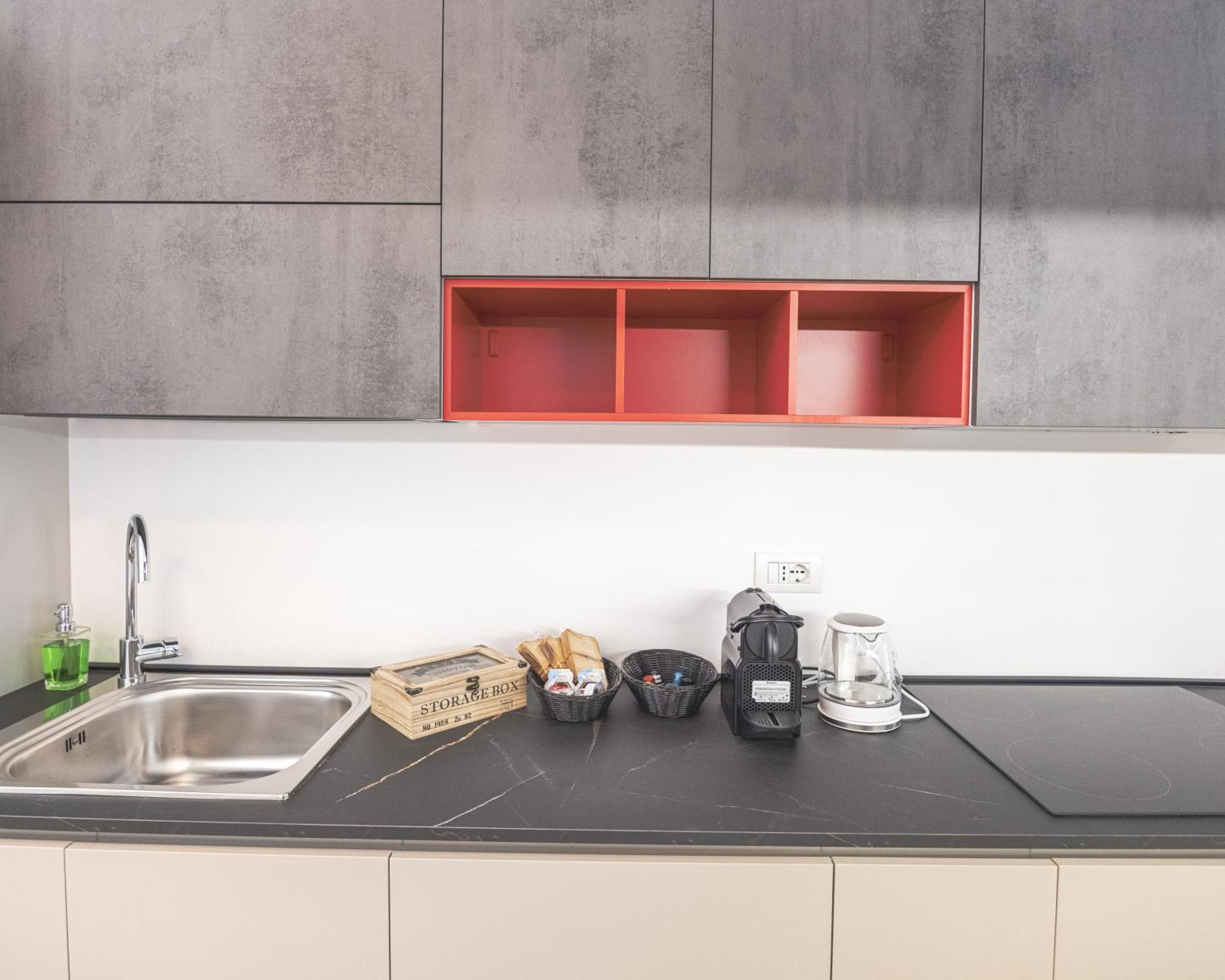 Апартаменты Loft La Sedia Rossa - Centro Storico Милан Экстерьер фото